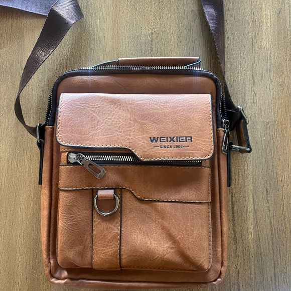 Weixier crossbody travel bag - Picture 3 of 5